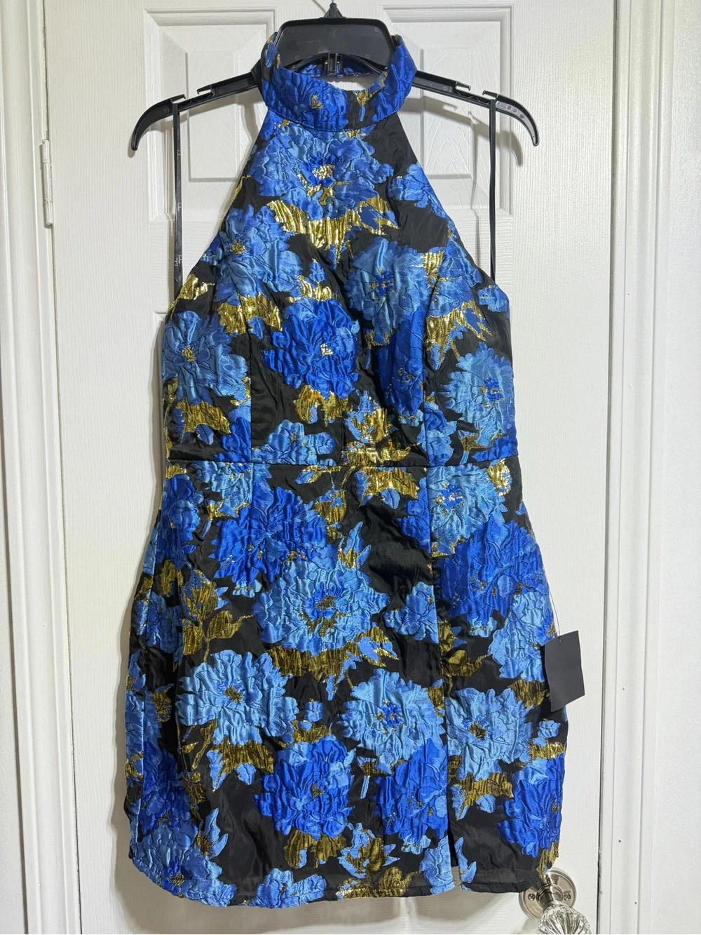 Lulu's Blue Floral Halter Mini Dress with Gold Accents NWOT - Picture 2 of 8